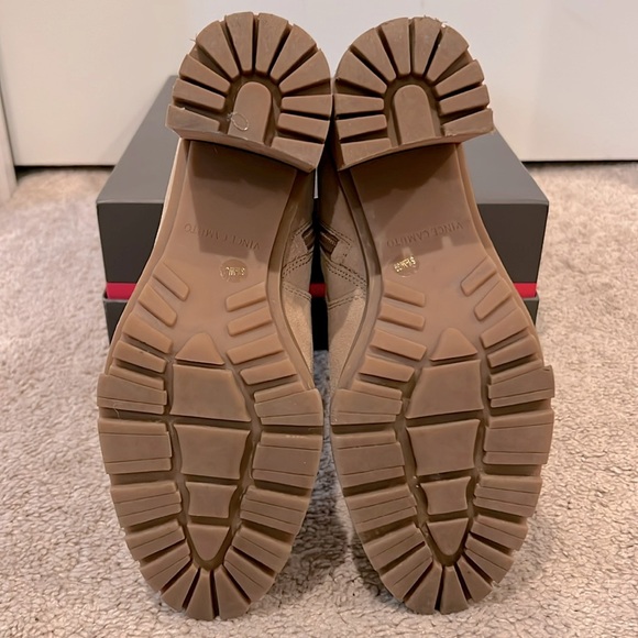 Vince Camuto Dustelie Ankle Boots - Picture 9 of 13